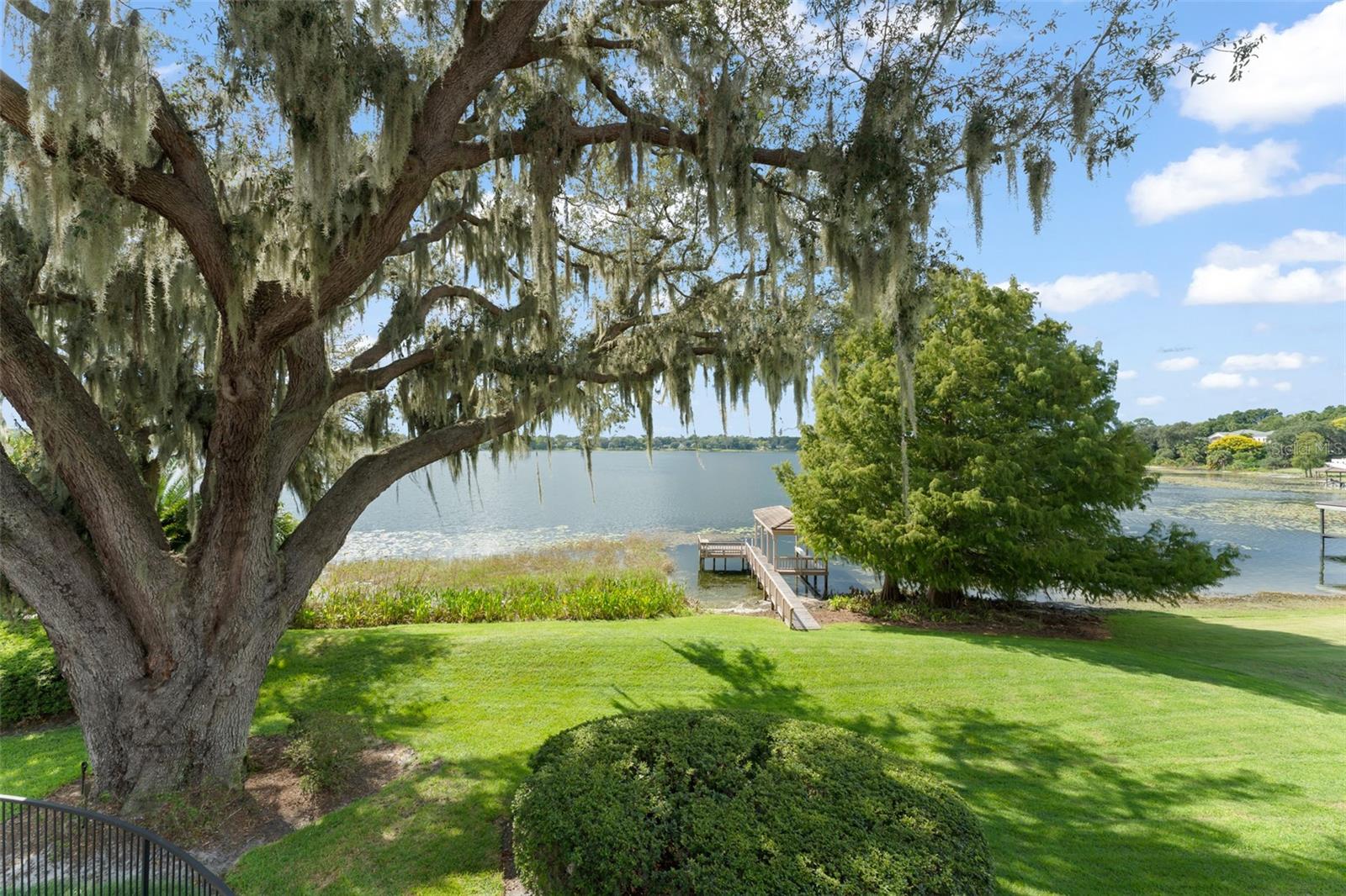 ISLEWORTH - Residential