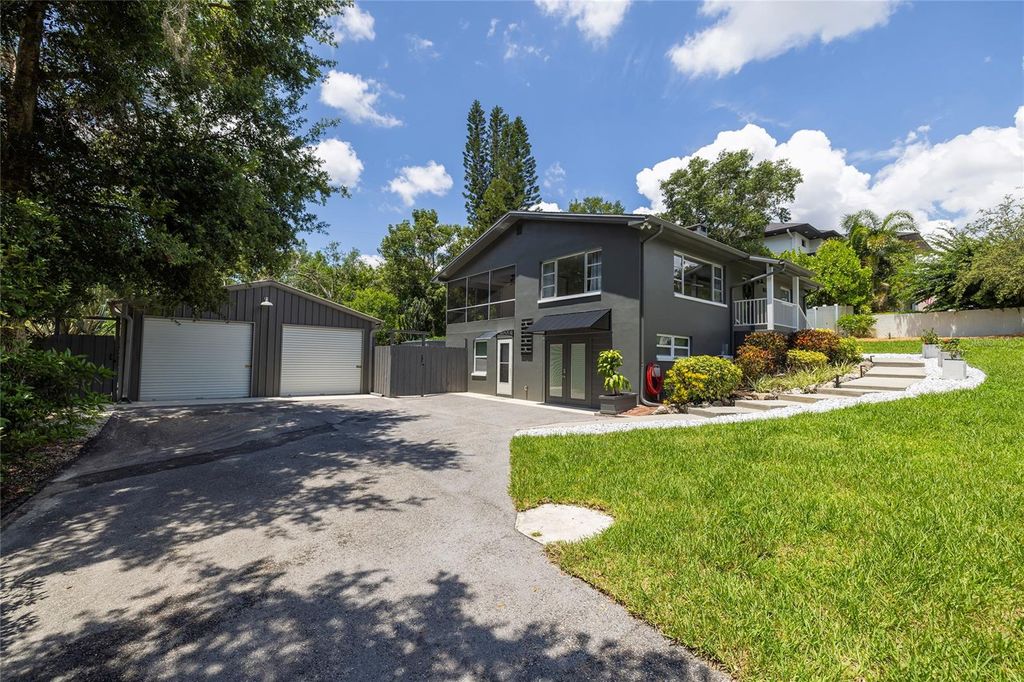 Photo of 1600 Lonesome Pine Lane, Tarpon Springs, FL 34689 (MLS # TB8402504)