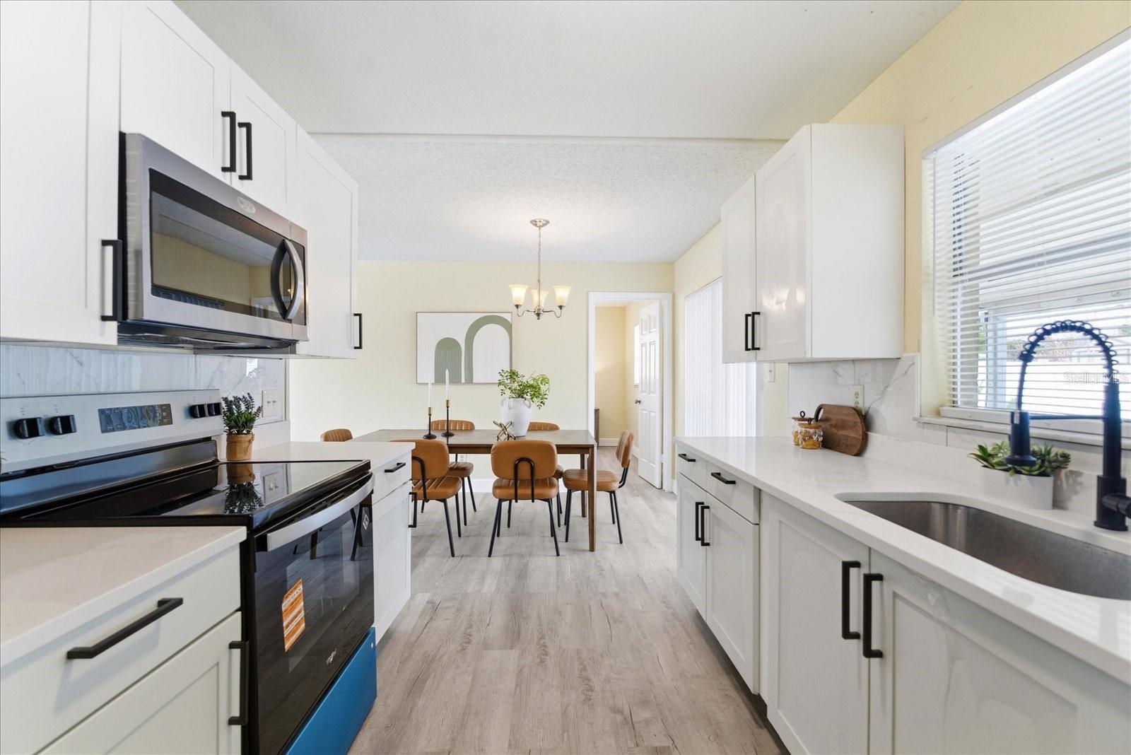 LAUREL HILLS - Residential