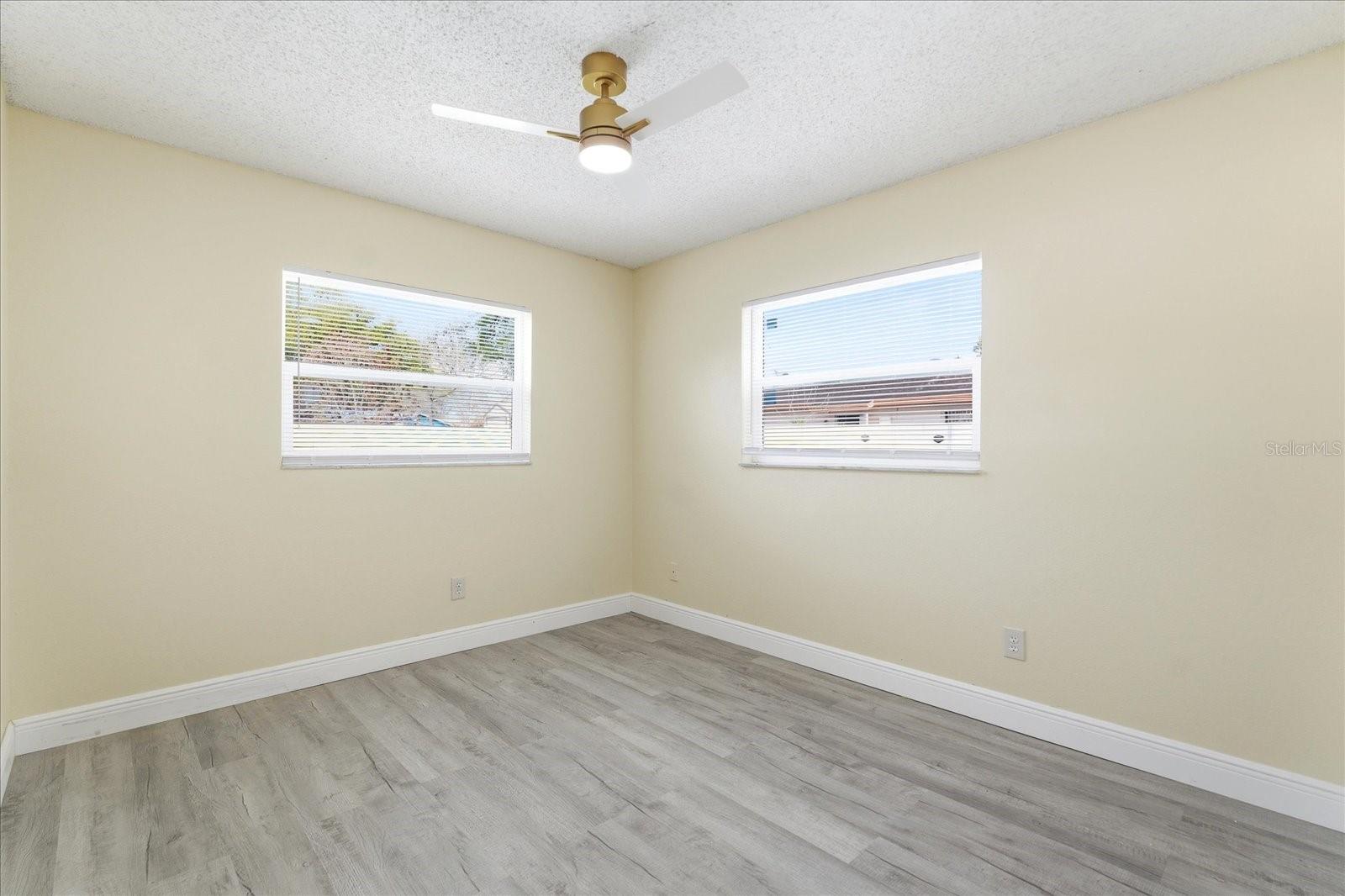 LAUREL HILLS - Residential