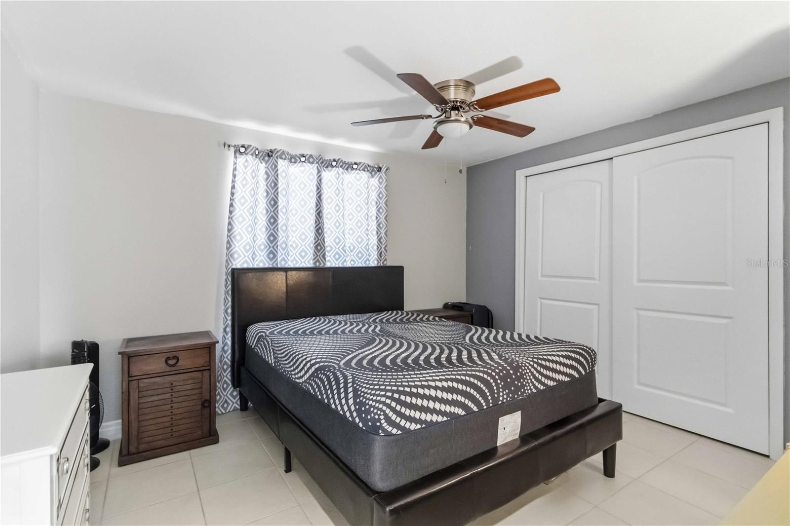 VENICE EAST 3RD ADD - Residential