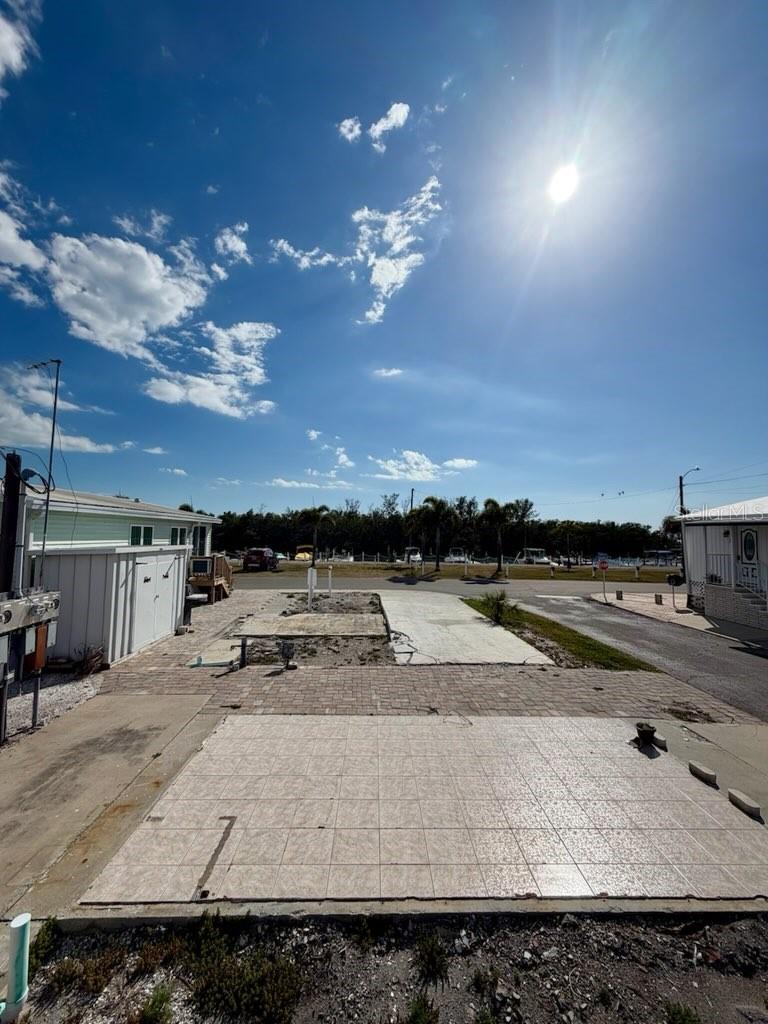 PARADISE BAY ESTATES CO-OP - Land