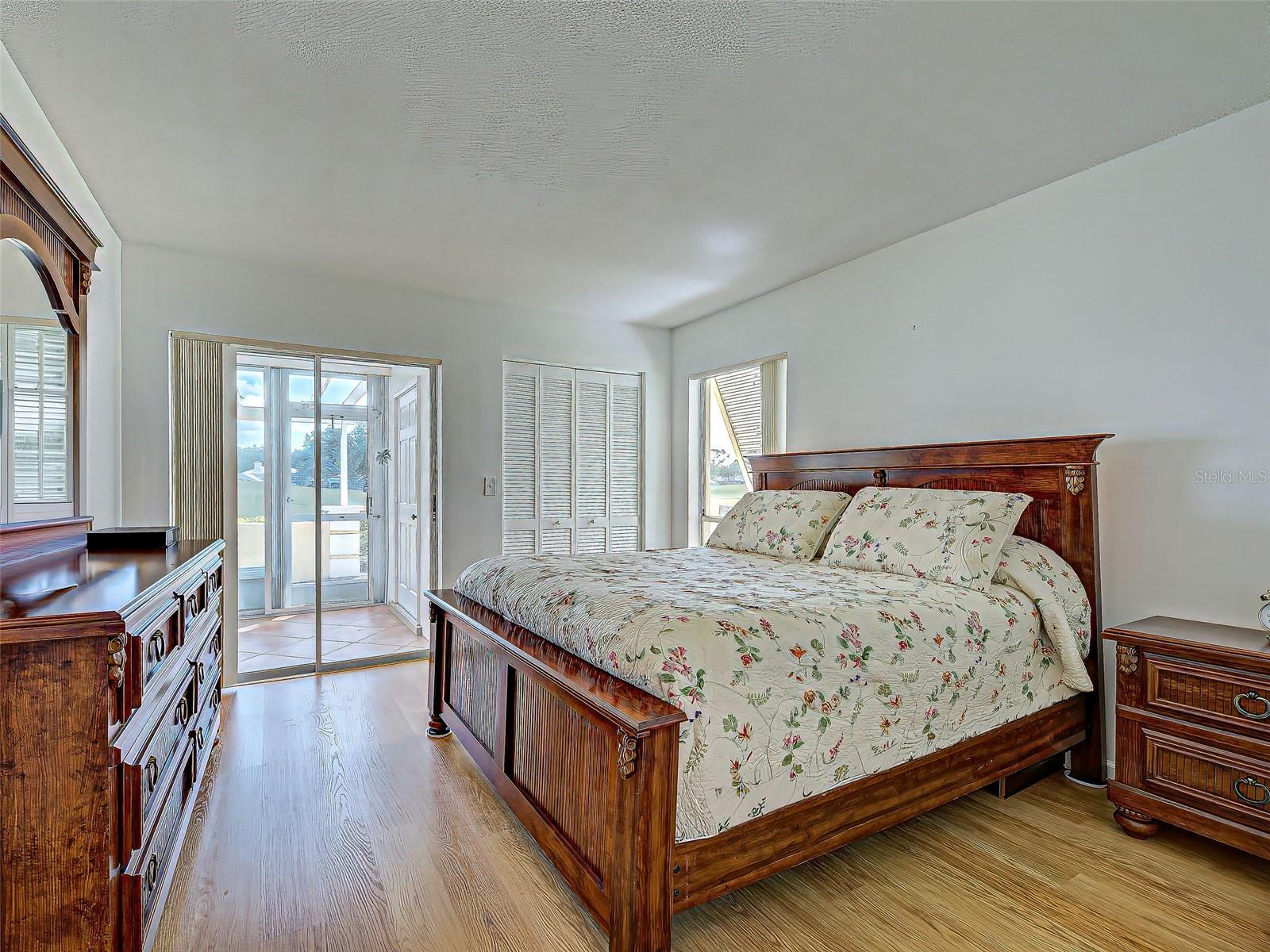 WESTCHESTER GARDEN & PLAN - Residential