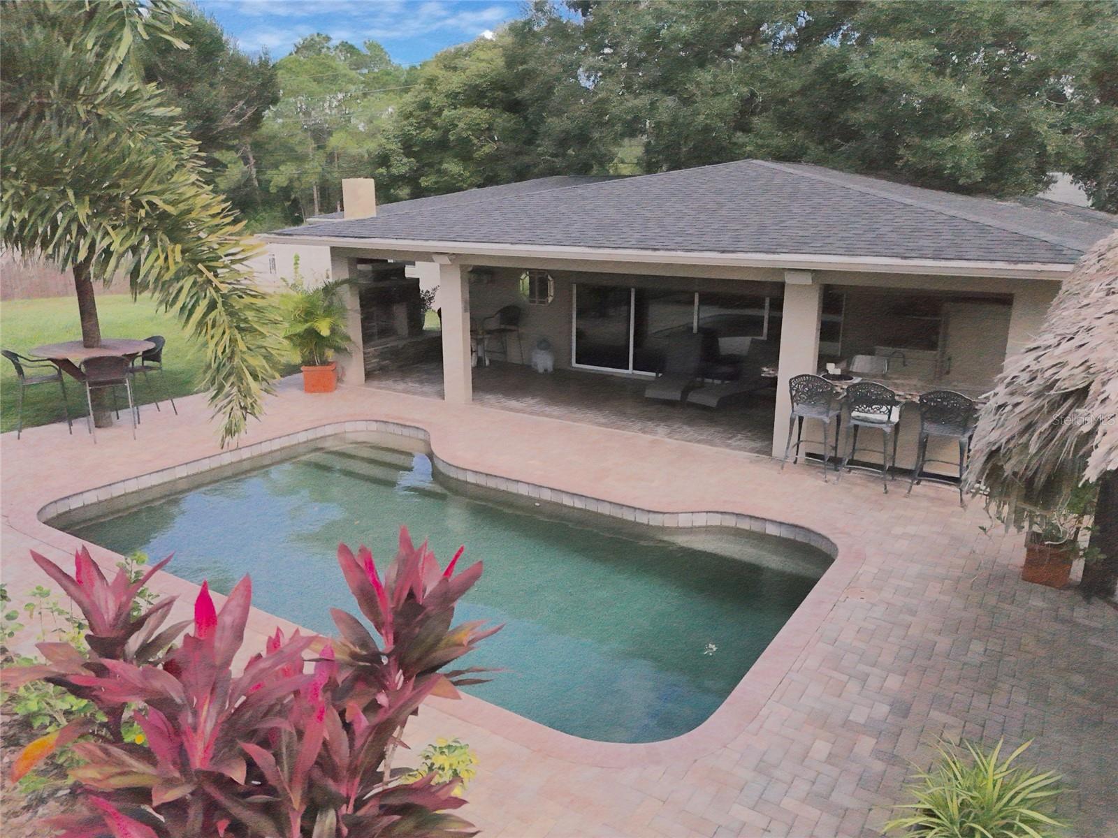 CHATEAU ESTATES - Residential