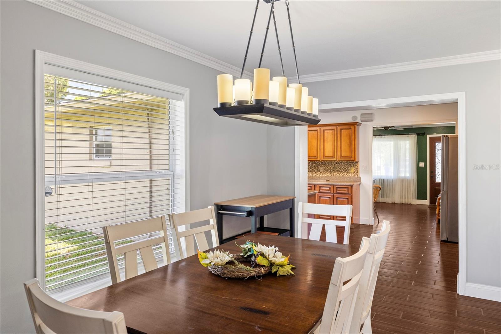 CHATEAU ESTATES - Residential