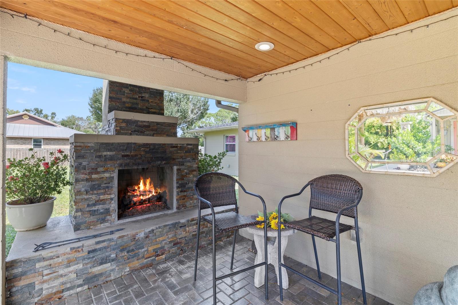 CHATEAU ESTATES - Residential