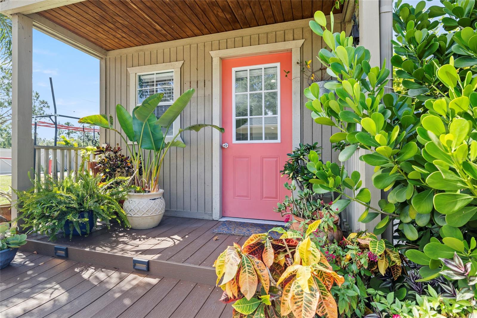 CHATEAU ESTATES - Residential