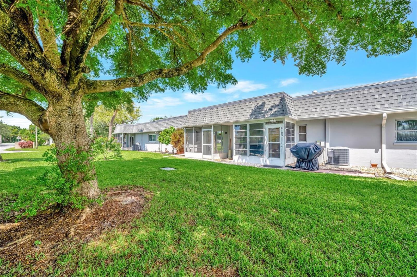 CORTEZ VILLAS CONDO 3 - Residential