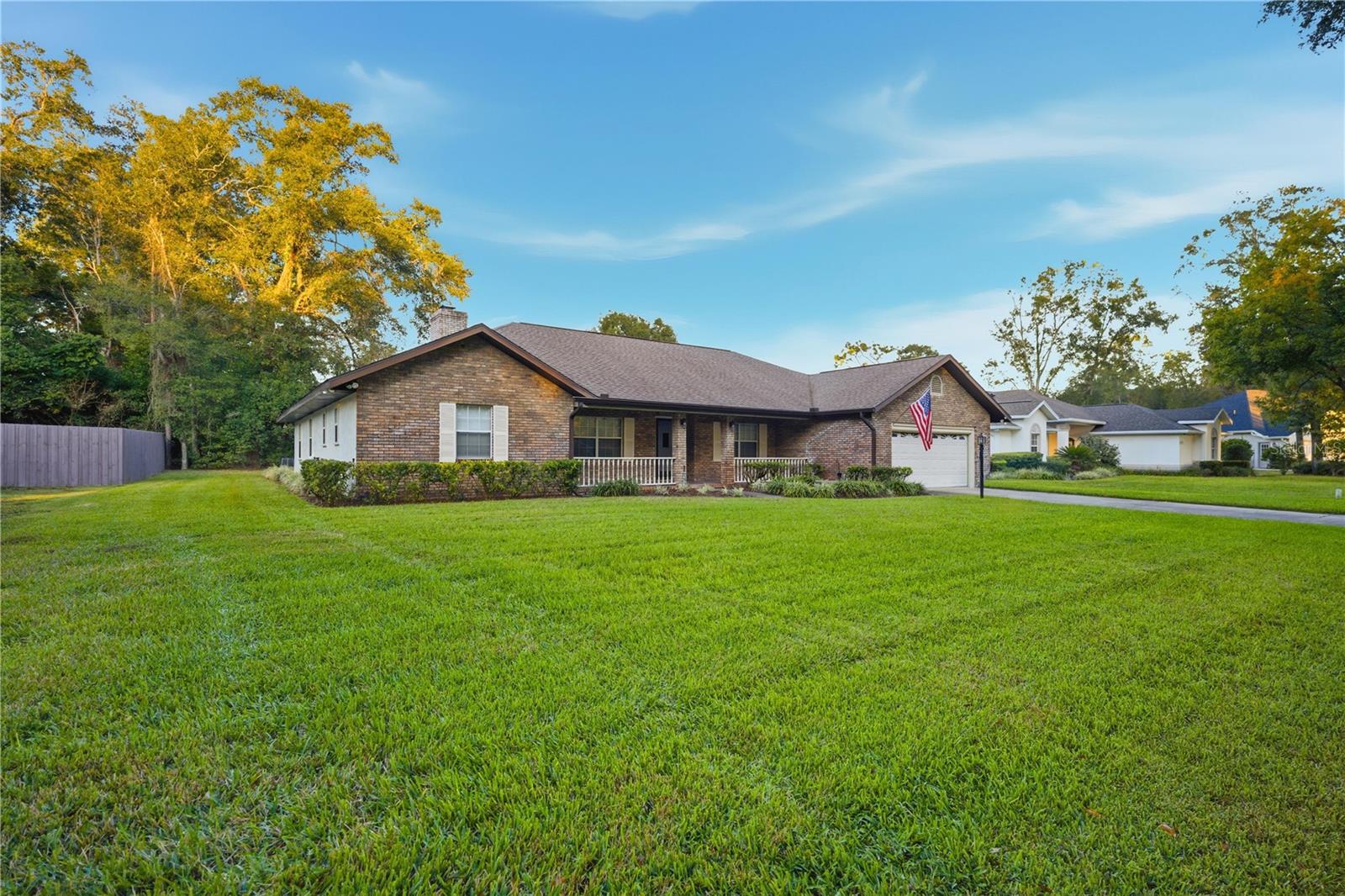 HUNTERS TRACE - Residential