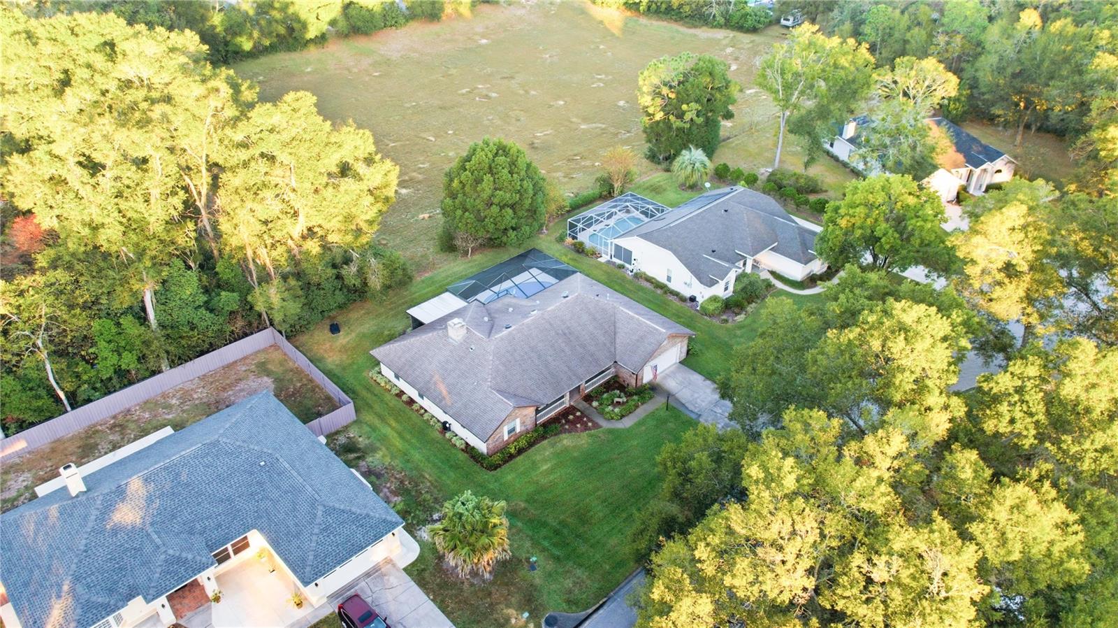 HUNTERS TRACE - Residential