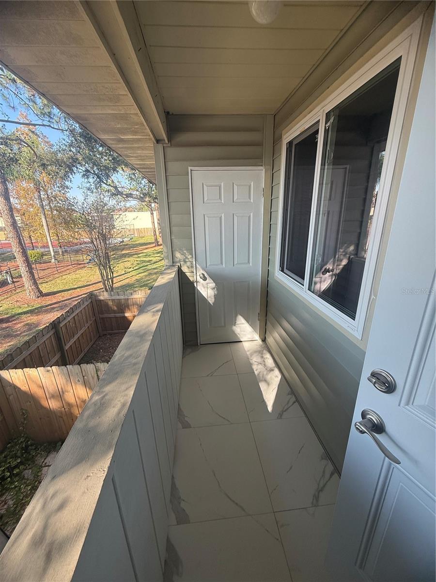 THE HAMPTONS AT BRANDON A CONDO - Residential