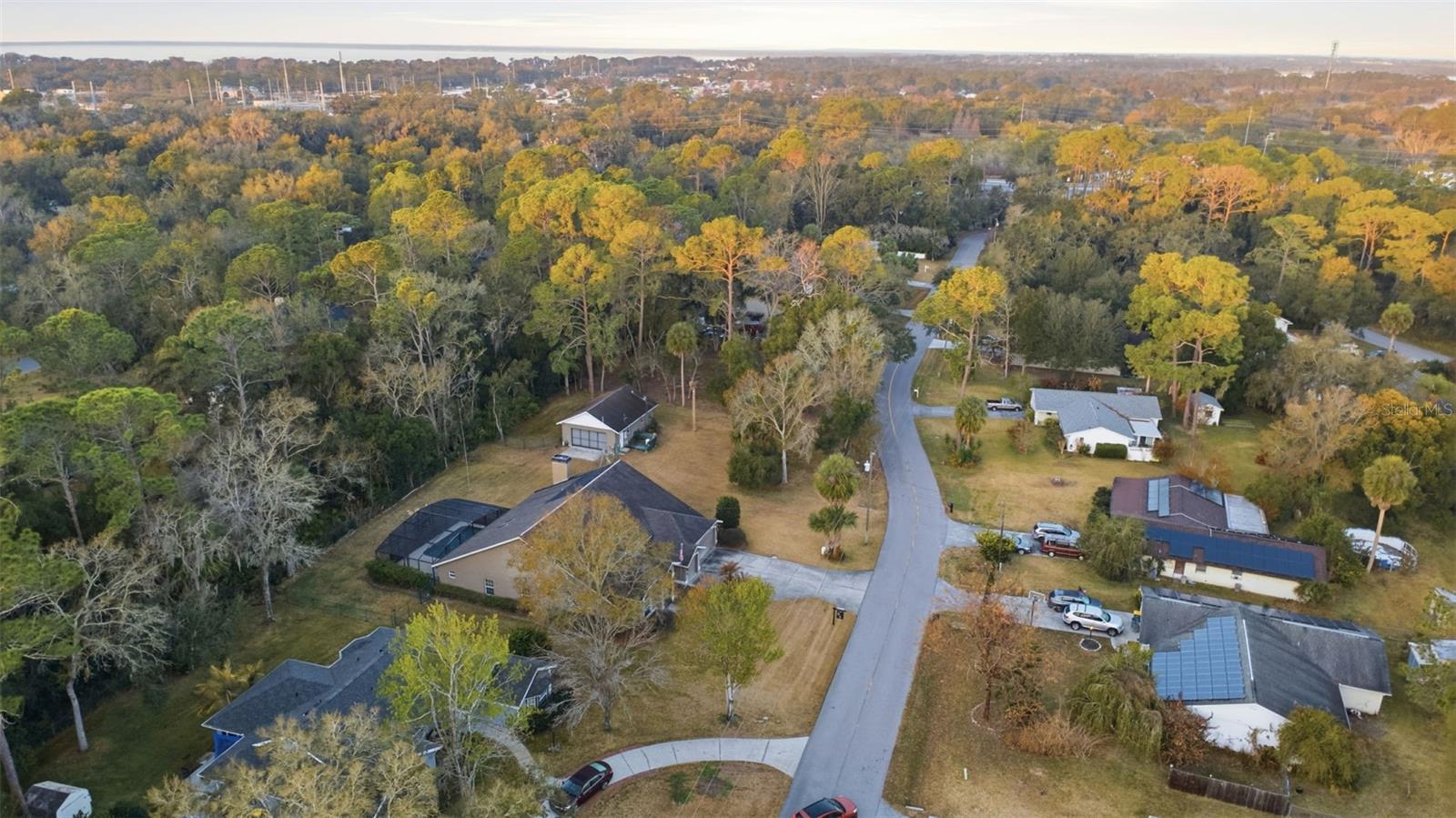 EUSTIS PINE MEADOWS COUNTRY CLUB ESTATES - Residential