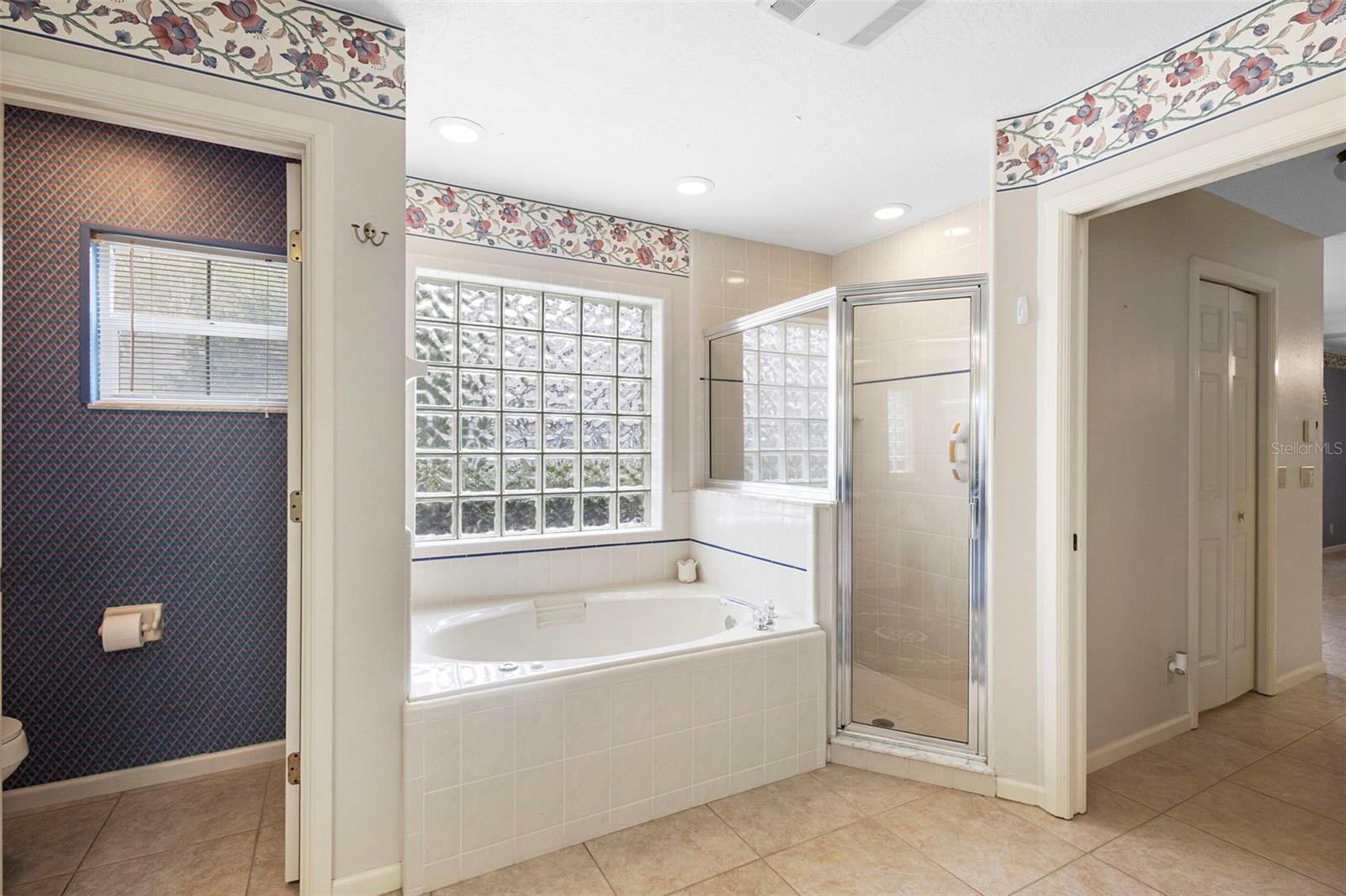 EUSTIS PINE MEADOWS COUNTRY CLUB ESTATES - Residential