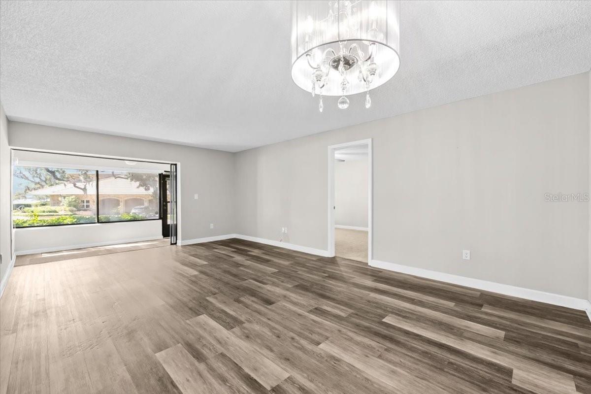 LOVERS OAK CONDO - Residential