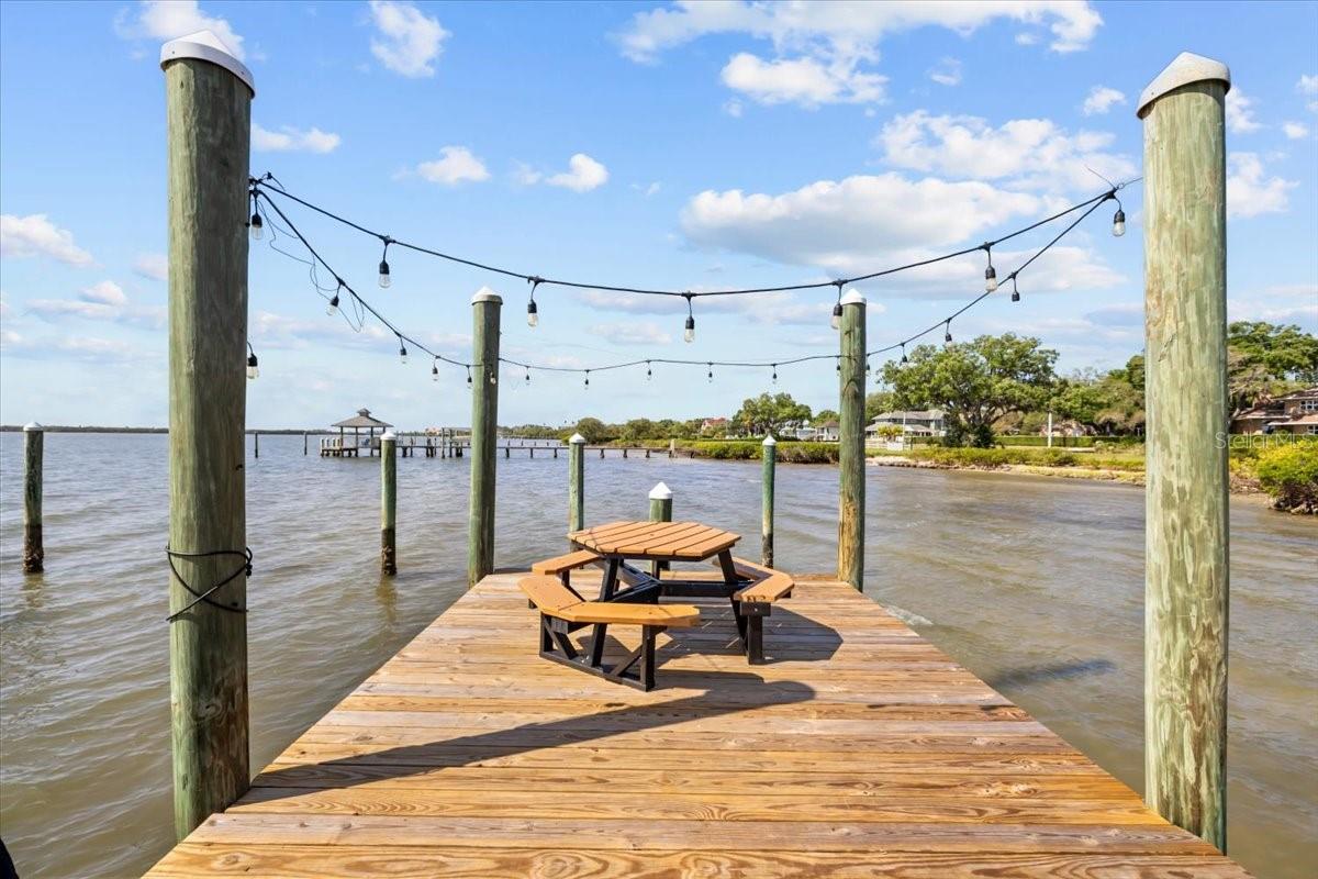 LOVERS OAK CONDO - Residential