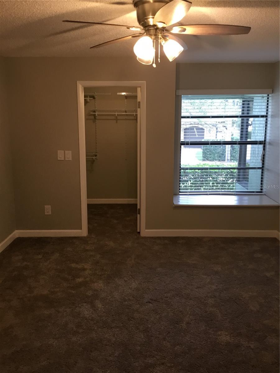 LOVERS OAK CONDO - Residential