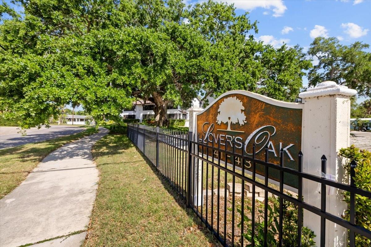 LOVERS OAK CONDO - Residential