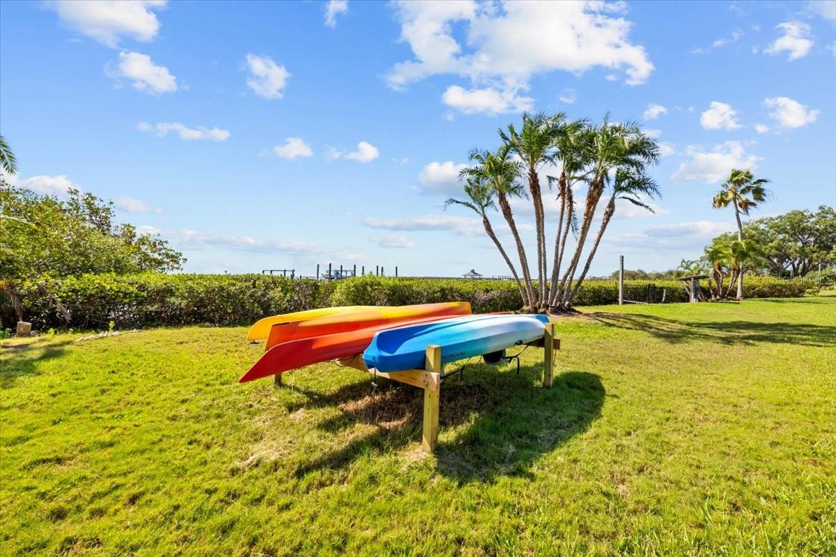 LOVERS OAK CONDO - Residential