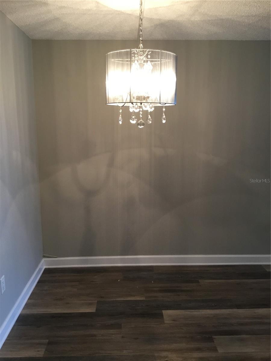 LOVERS OAK CONDO - Residential