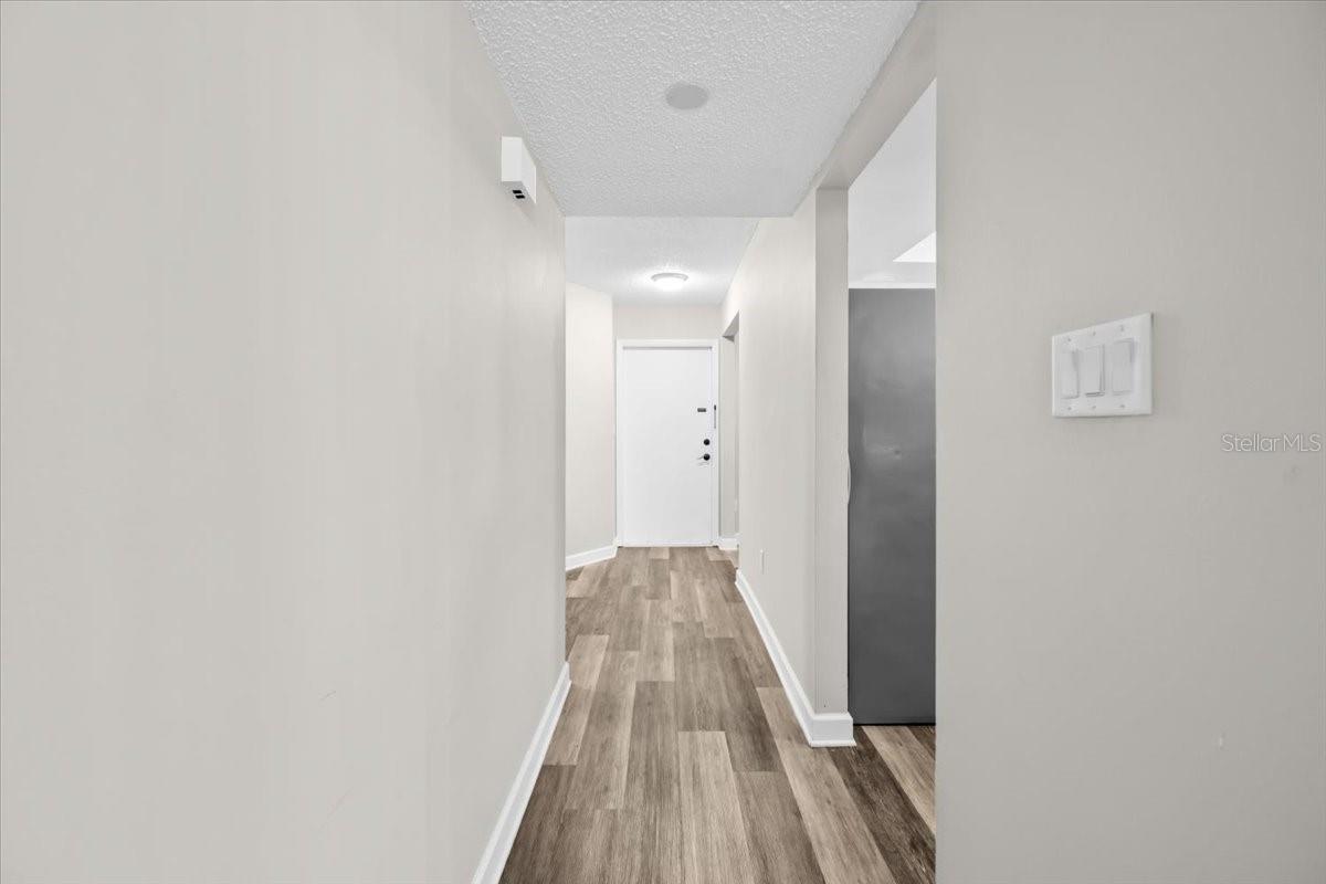 LOVERS OAK CONDO - Residential