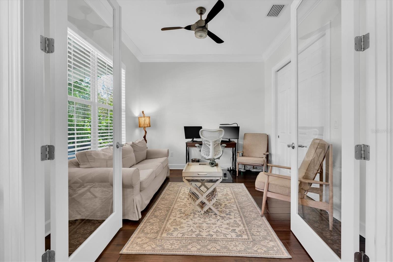 EAGLE CREST - Residential