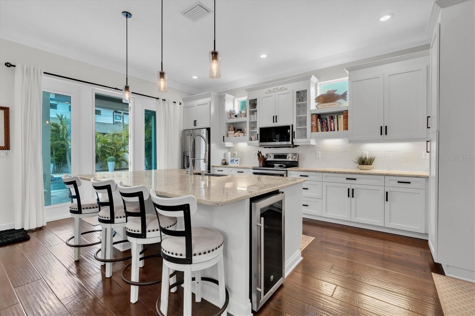 EAGLE CREST - Residential