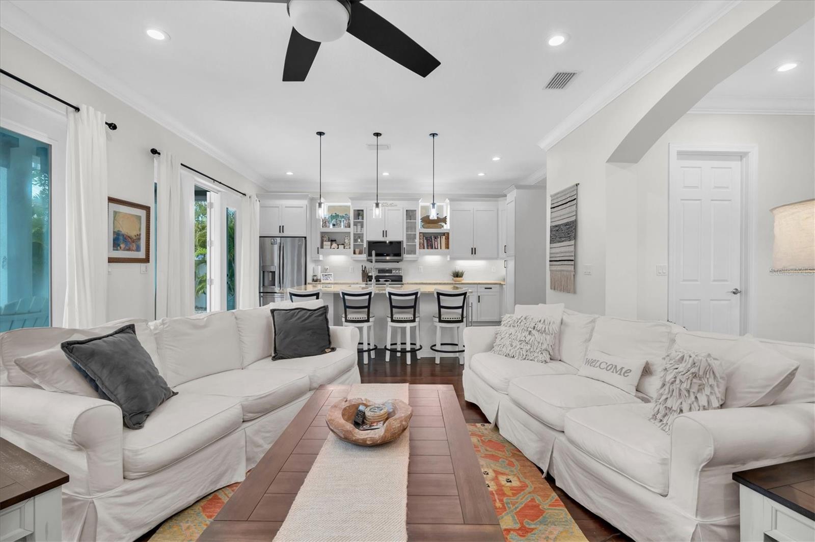 EAGLE CREST - Residential