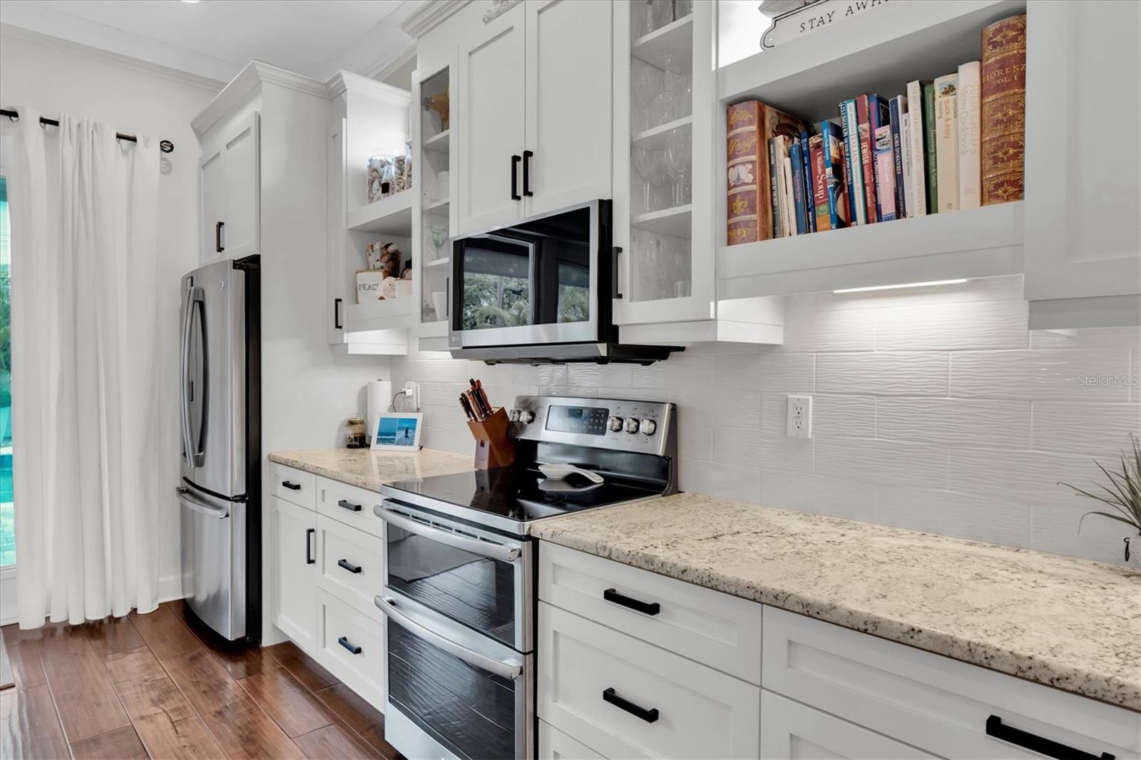 EAGLE CREST - Residential