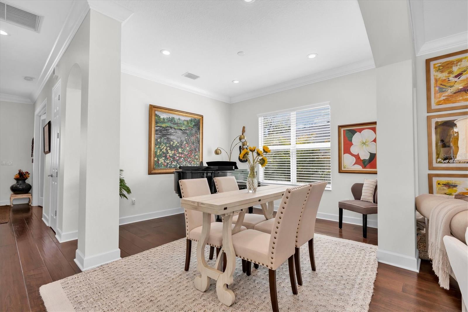 EAGLE CREST - Residential