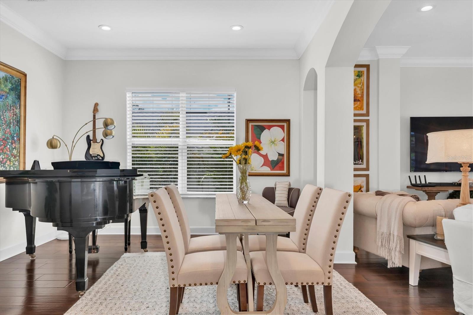 EAGLE CREST - Residential