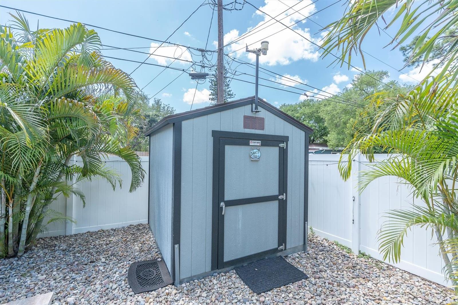 EAGLE CREST - Residential