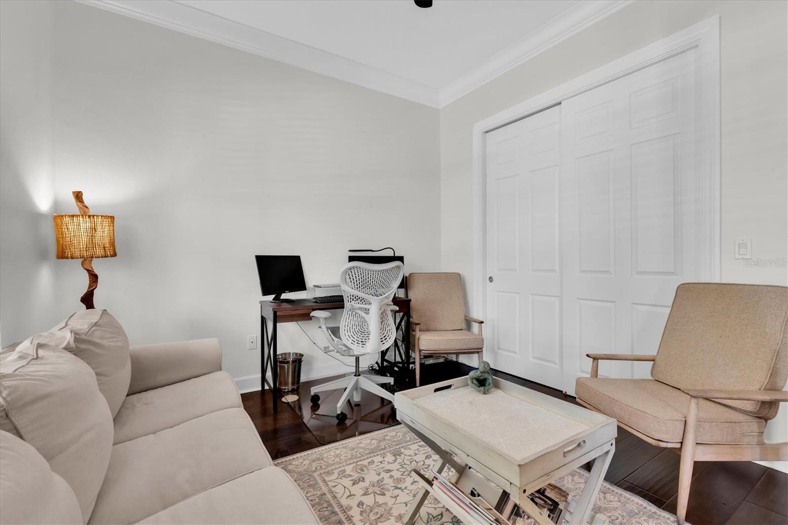 EAGLE CREST - Residential