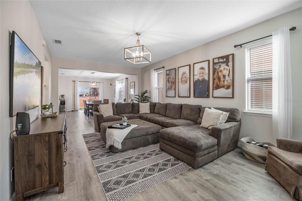 Photo of 242 Aberdeen Street, Davenport, FL 33896 (MLS # O6356248)