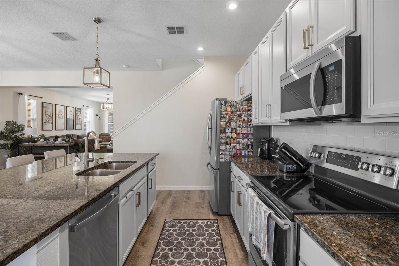 CHELSEA PARK AT WEST HAVEN - Residential