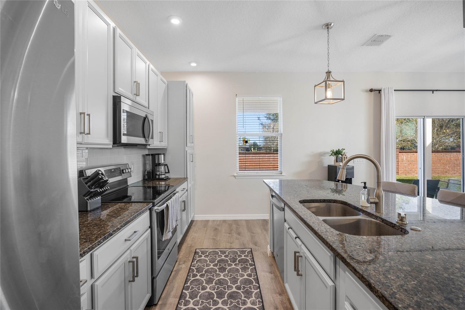 CHELSEA PARK AT WEST HAVEN - Residential