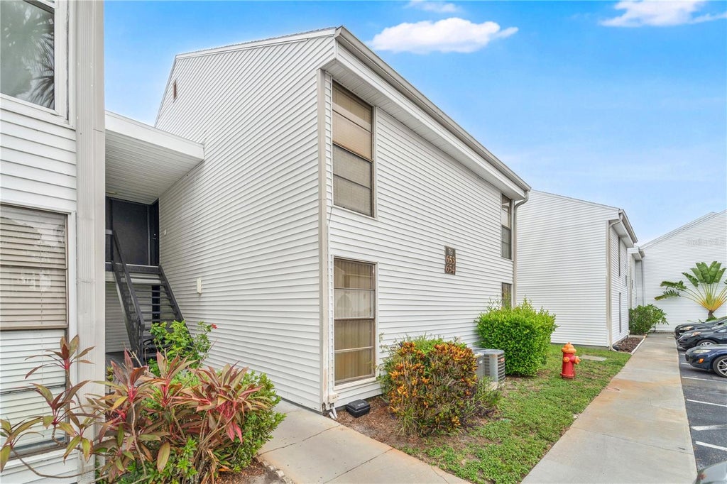 Photo of 654 Haven Place #654, Tarpon Springs, FL 34689 (MLS # L4963638)