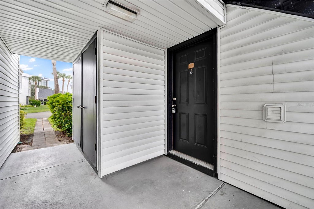 Photo of 654 Haven Place #654, Tarpon Springs, FL 34689 (MLS # L4963638)