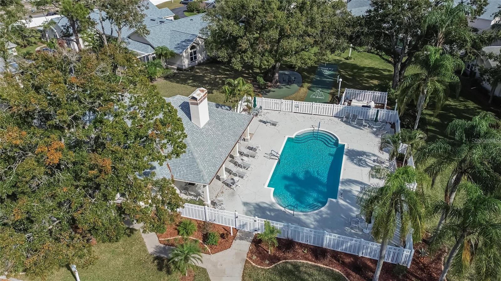 FAIRWAY PALMS A CONDO - Residential