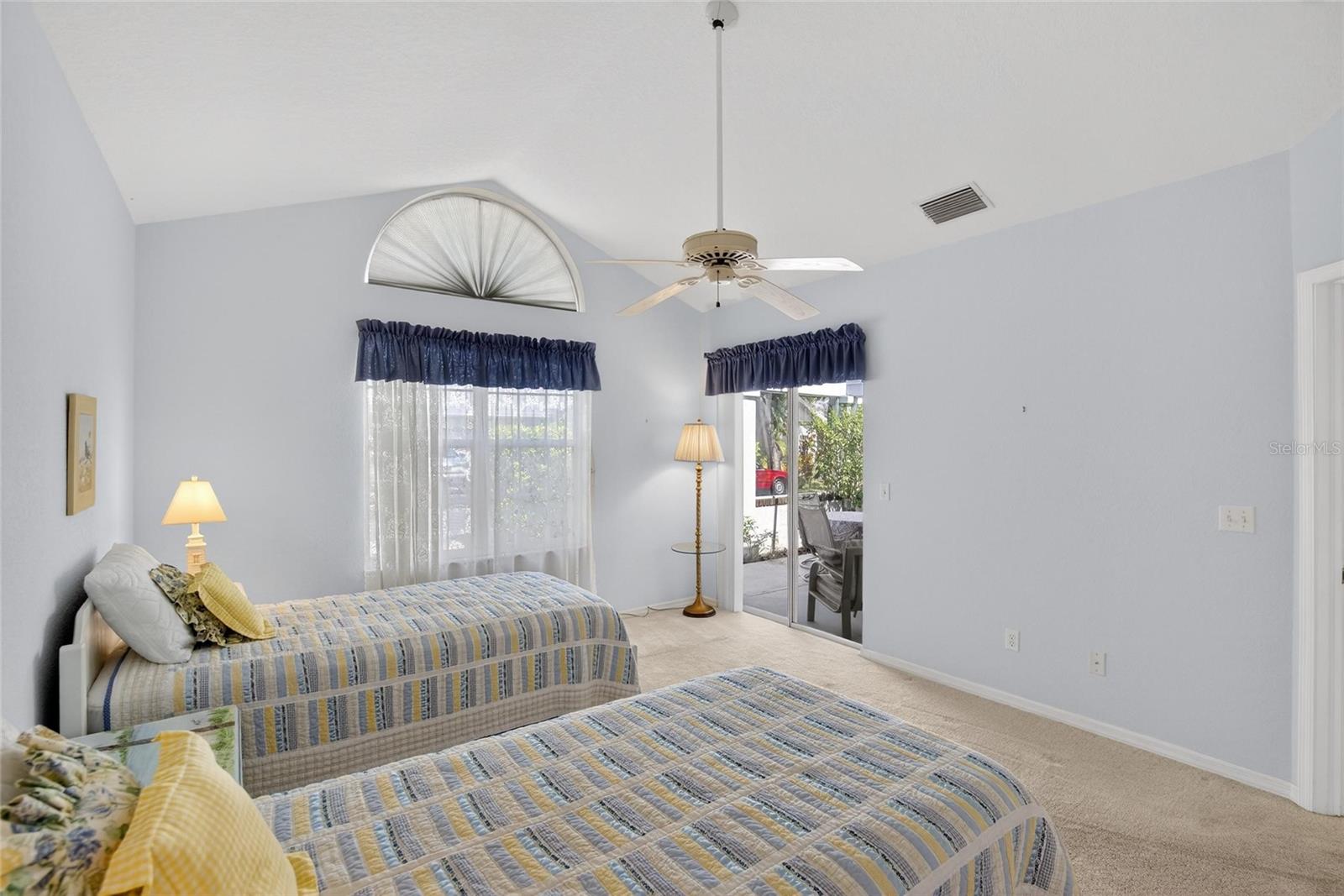 FAIRWAY PALMS A CONDO - Residential