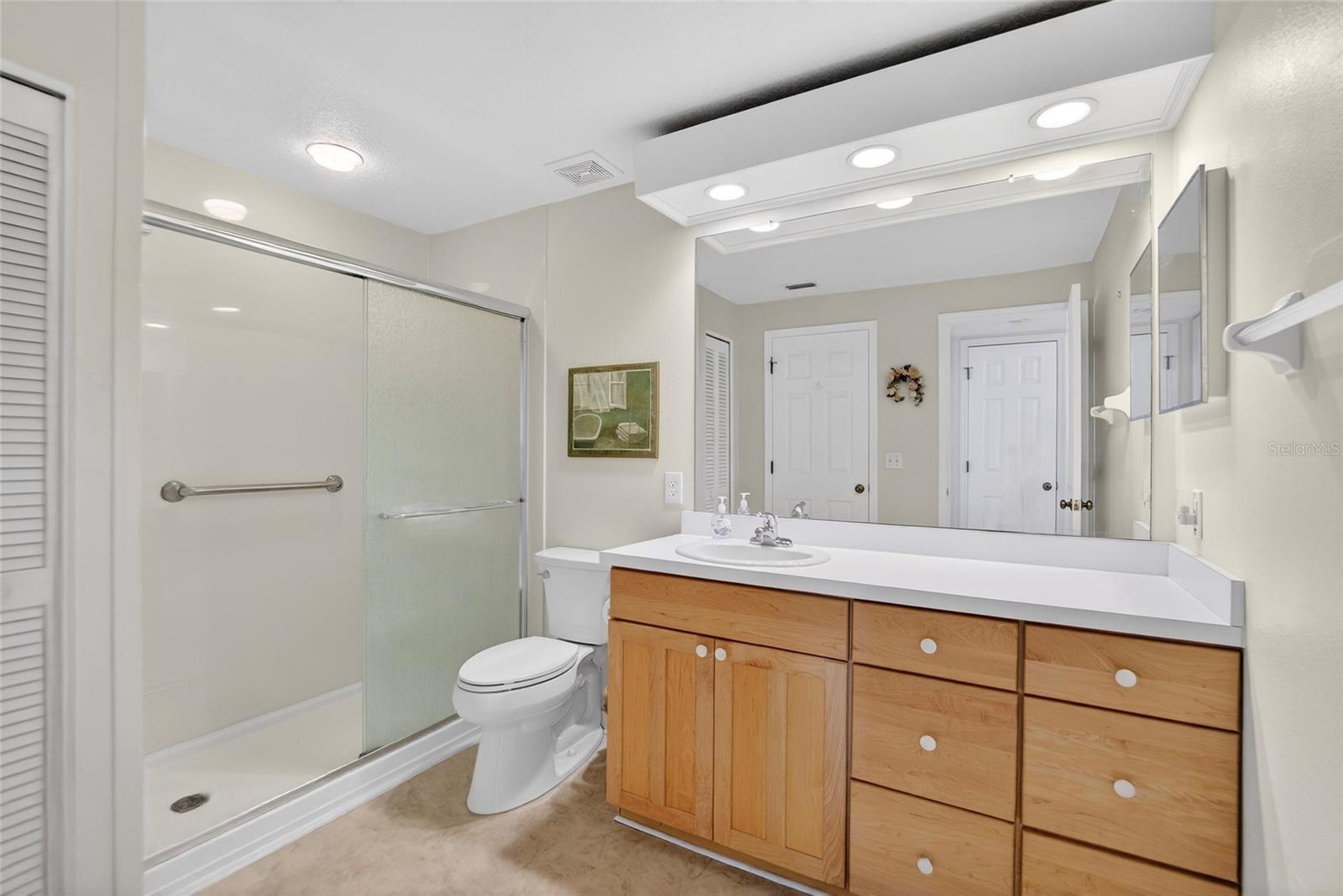 FAIRWAY PALMS A CONDO - Residential