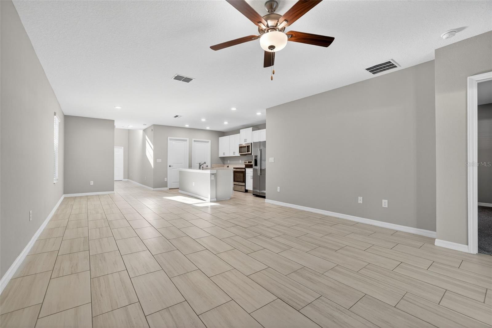 TRIPLE CREEK - Residential