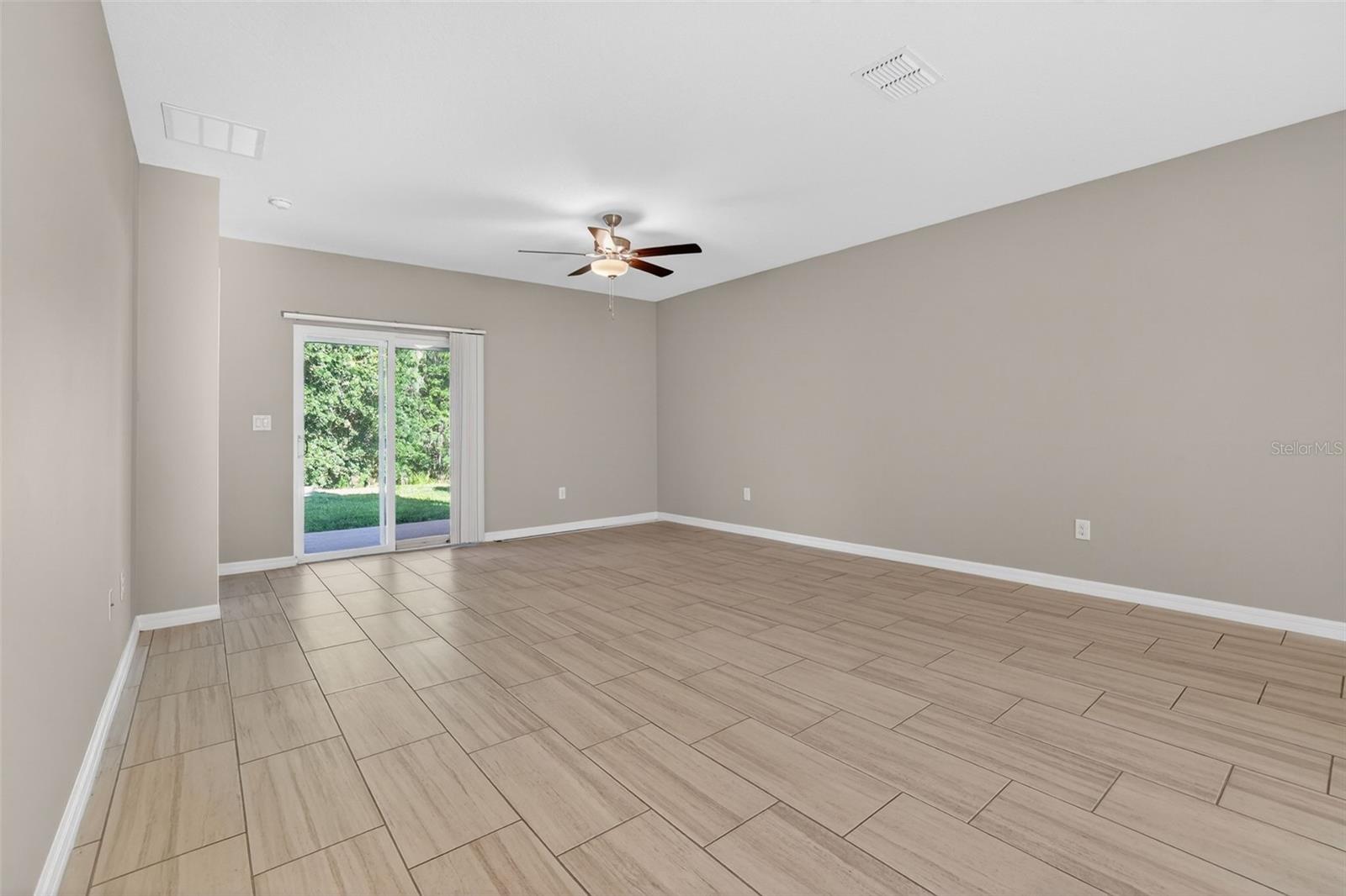 TRIPLE CREEK - Residential