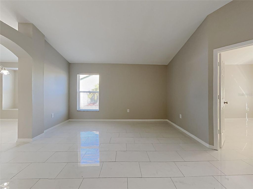 Photo of 10533 Juliano Drive, Riverview, FL 33569 (MLS # C7513943)