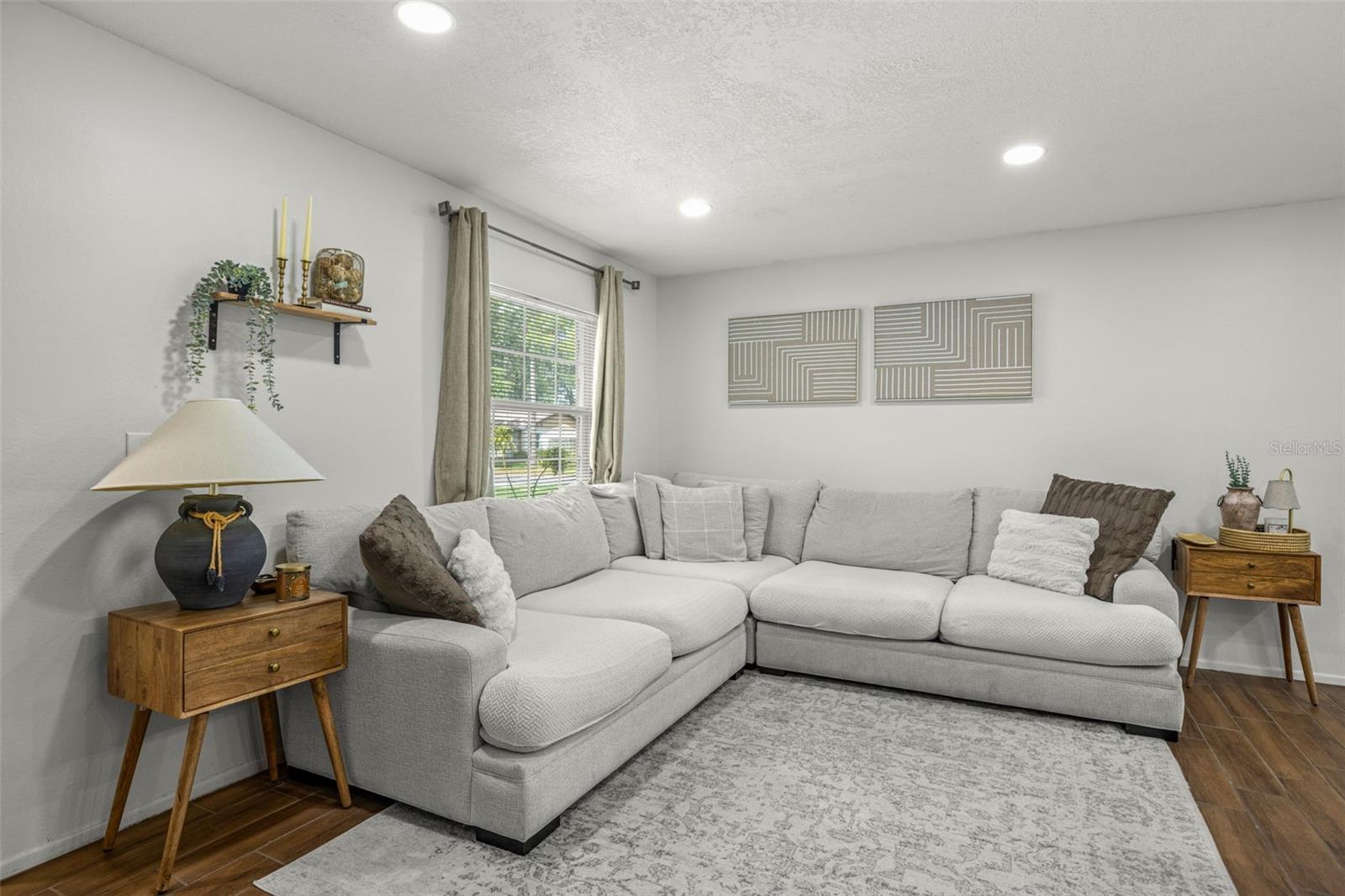 CARROLLWOOD MEADOWS UNIT VIII - Residential