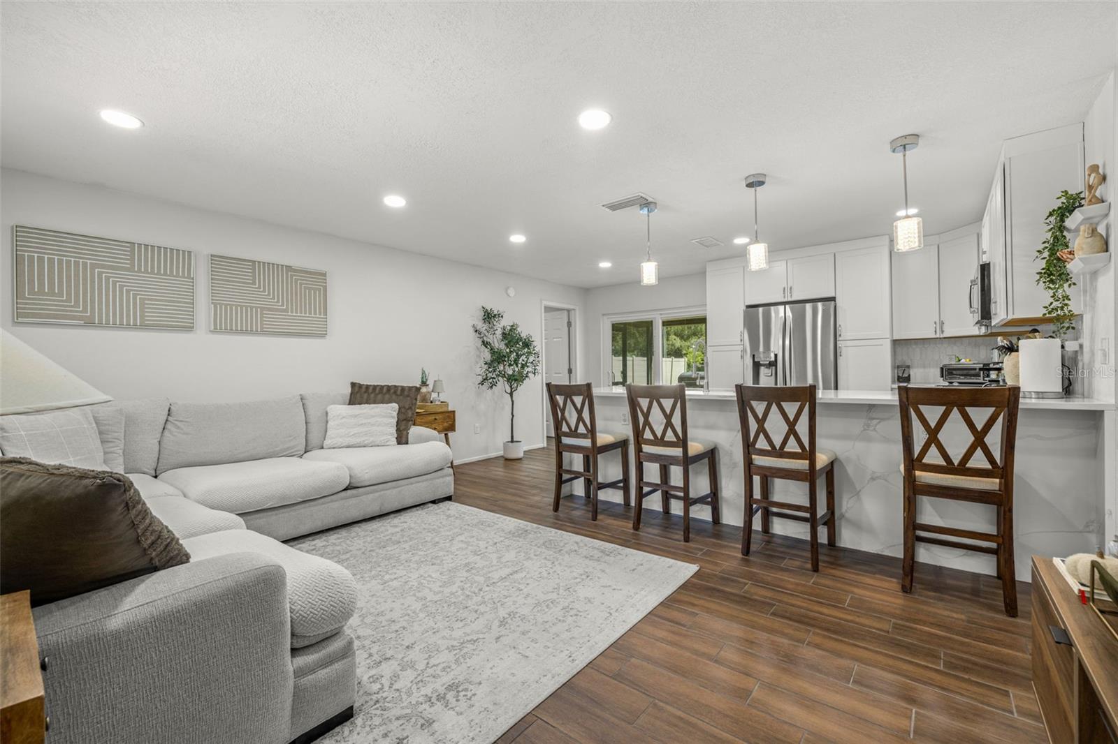 CARROLLWOOD MEADOWS UNIT VIII - Residential
