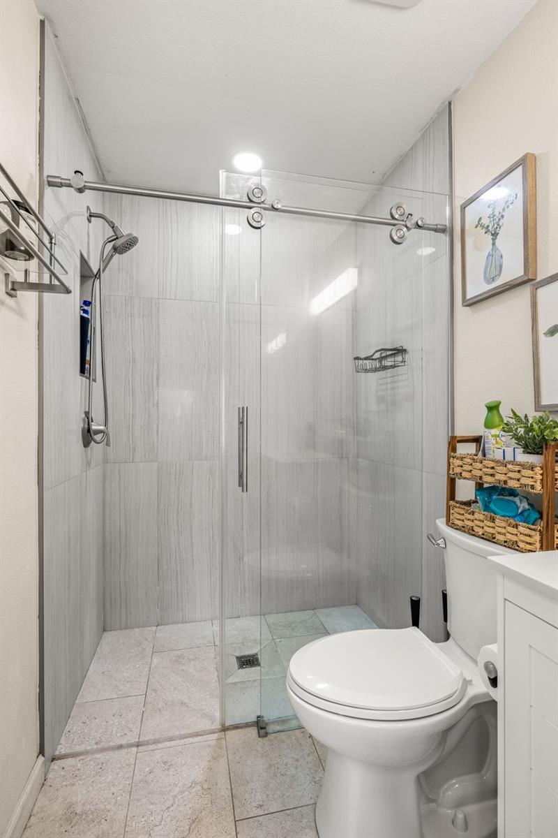 CARROLLWOOD MEADOWS UNIT VIII - Residential