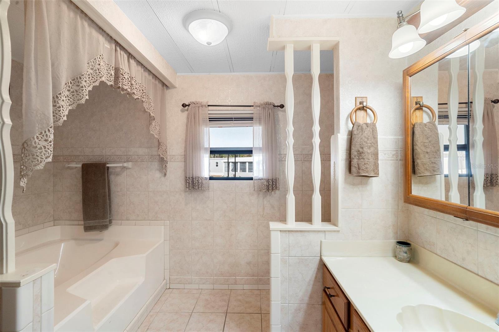 KOVE ESTATES COOP - Residential