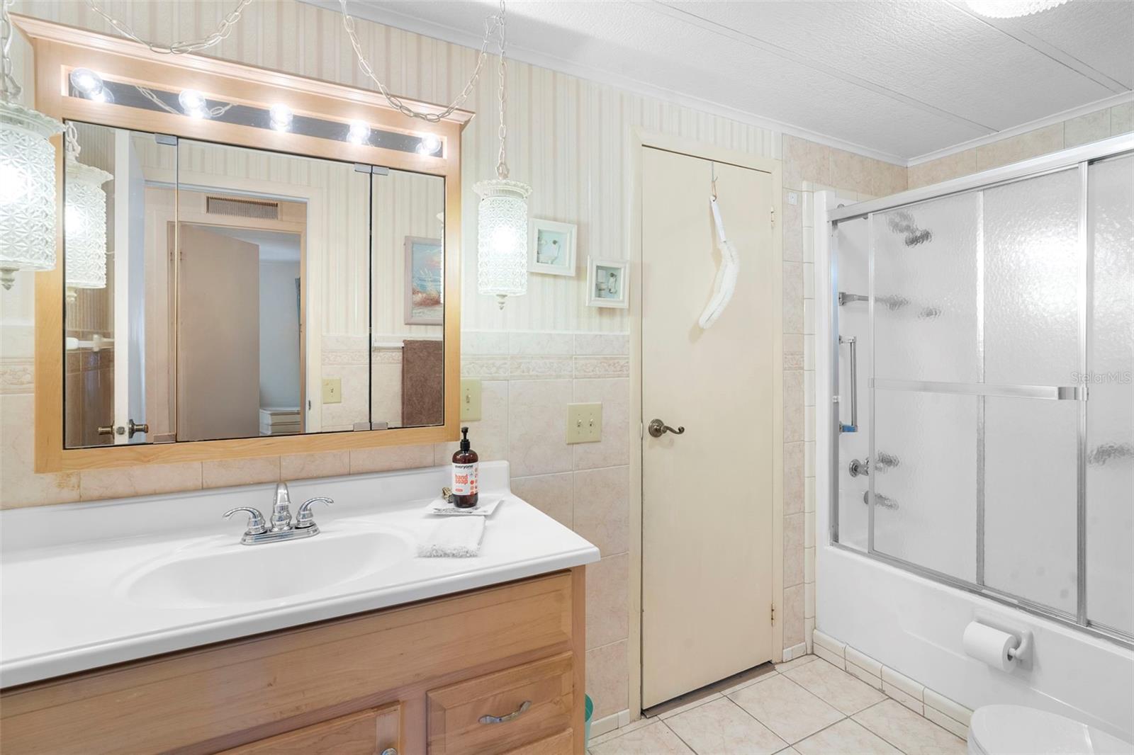 KOVE ESTATES COOP - Residential