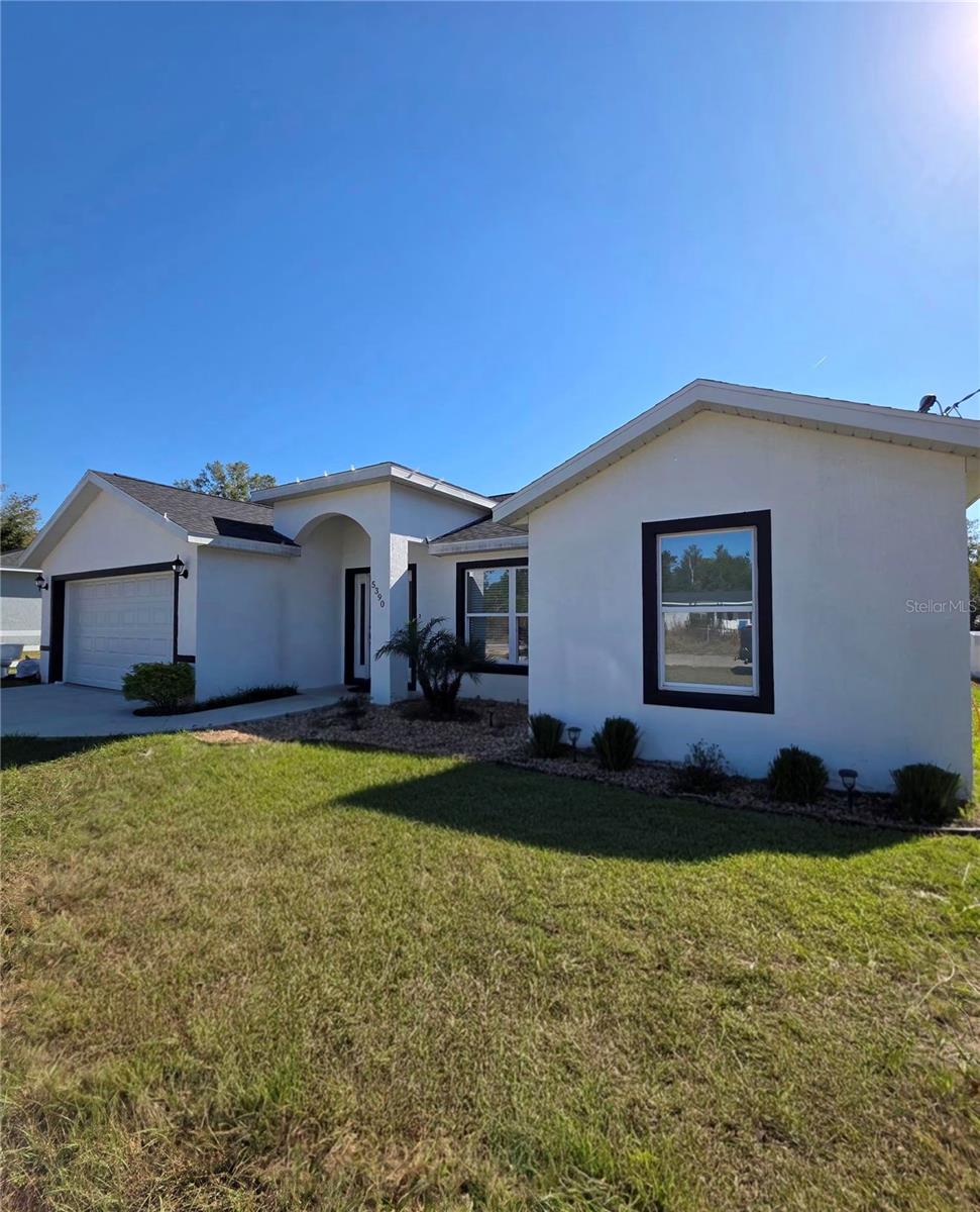 OCALA RDG UN #7 - Residential Lease