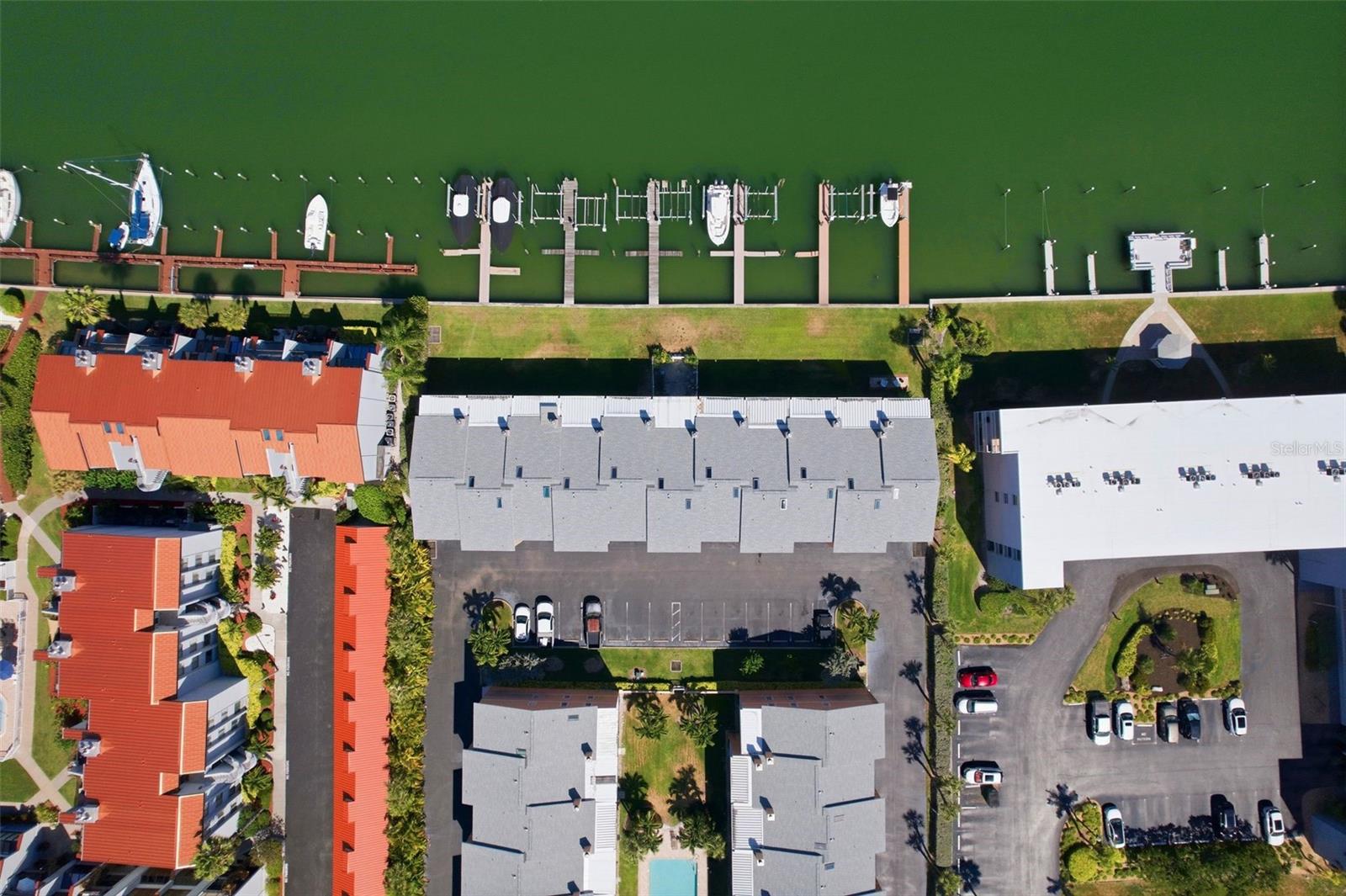 PALM ISLAND TWNHMS - Residential